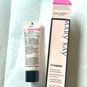 Mary Kay Timewise Luminous-Wear Liquid Foundation 
in Beige 6 Color